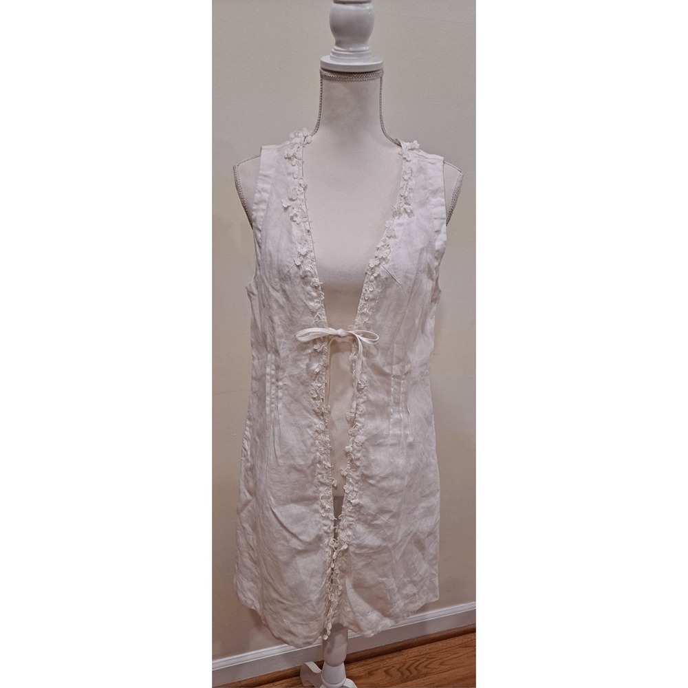 S Kleen Linen Tie-Front Sleeveless Cardigan Vest  White W/ Embroidered Flowers